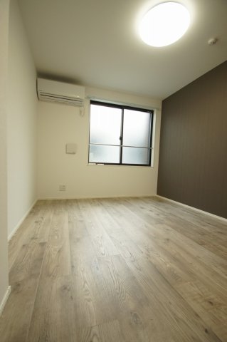 居室・リビング　居間です