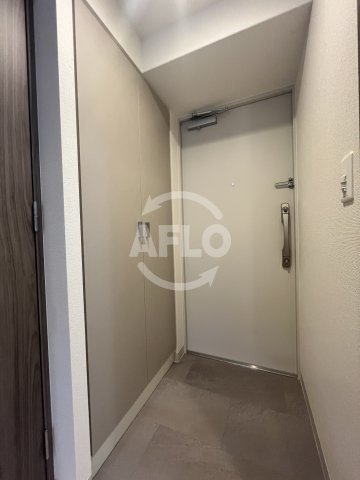 玄関　エステムコート新大阪XVIパルス　玄関