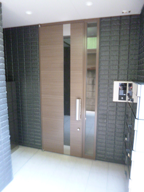 エントランス　エントランス