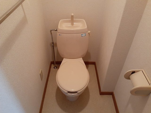 トイレ　ゆったりとした空間のトイレです
