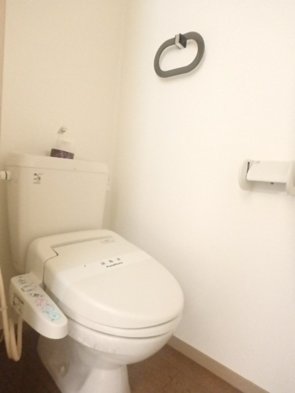 トイレ　図面と現状に相違がある場合には現状を優先