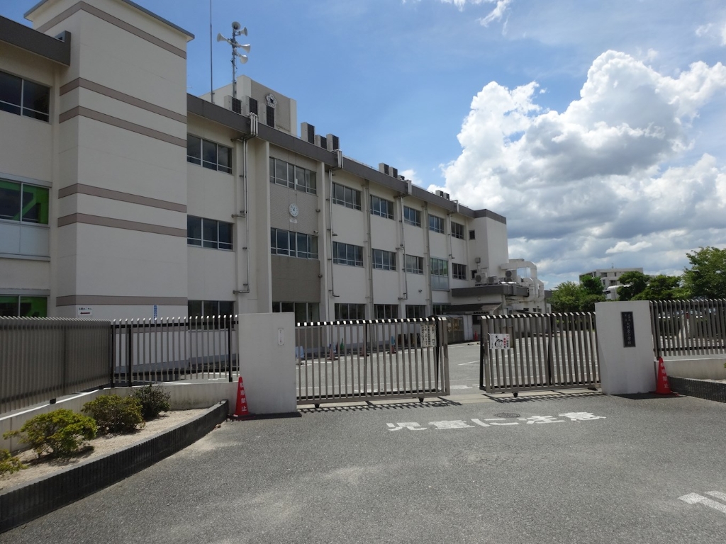 小学校　大野城市立大野東小学校（小学校）まで381m