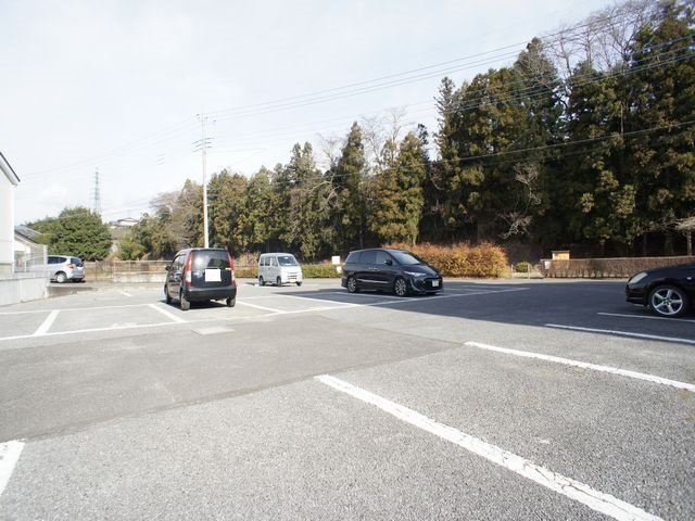 駐車場　駐車場1台込みです♪