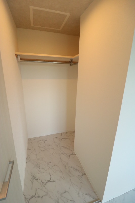 収納　ウォークインクローゼット♪