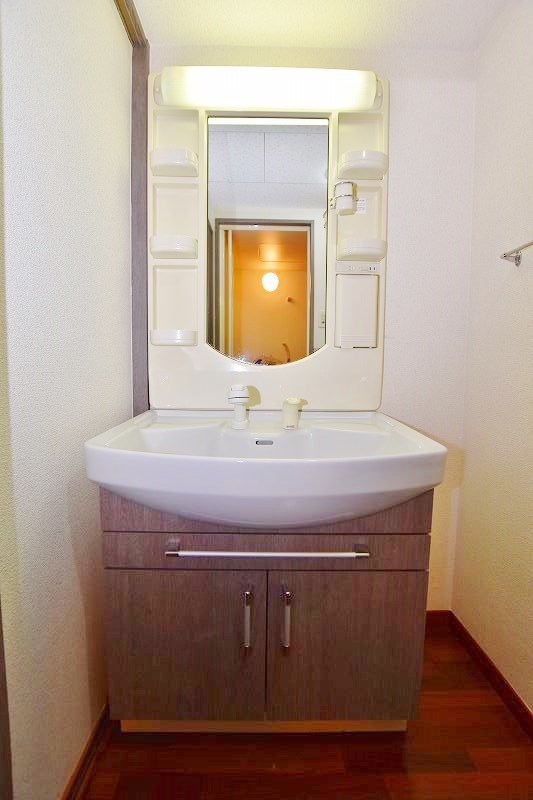 洗面設備　★洗面脱衣所/シャワー付き洗面台★