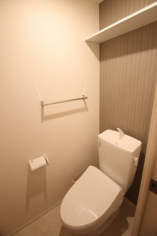 トイレ　清潔感のあるトイレです