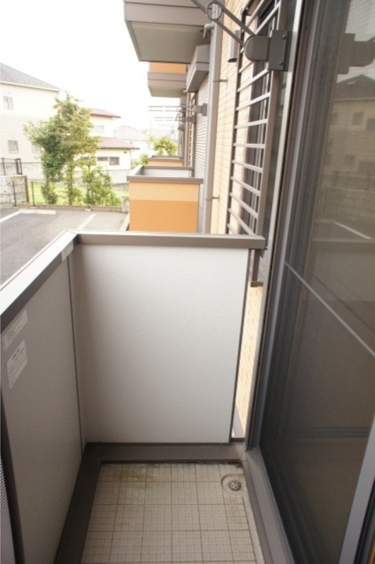 バルコニー　図面と現状に相違がある場合には現状を優先