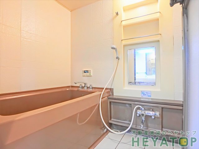 バス・シャワールーム　追焚き機能付きお風呂（同仕様写真）