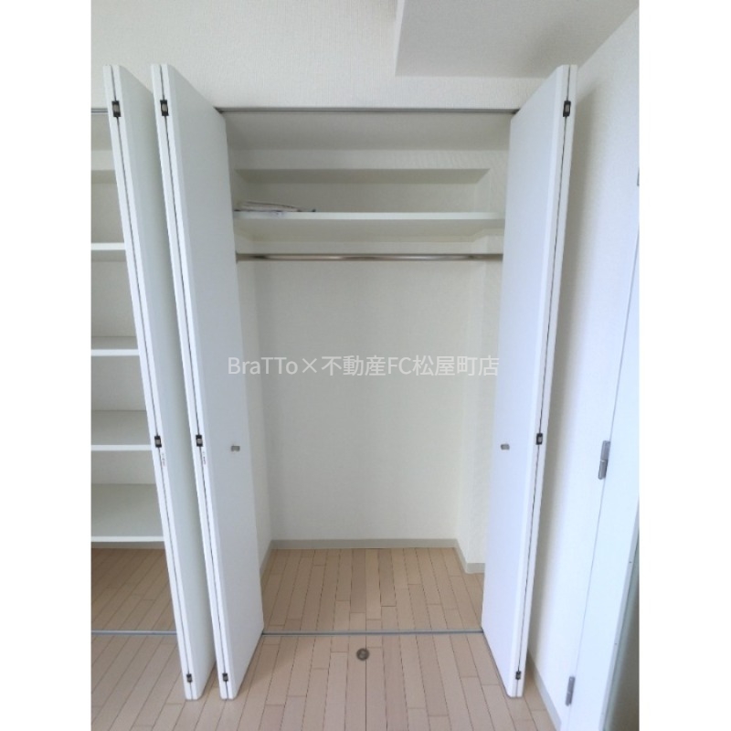 収納　収納（クローゼット）