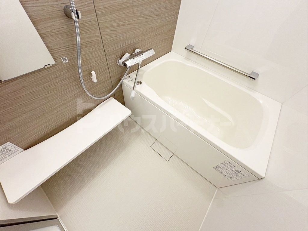 バス・シャワールーム　バス