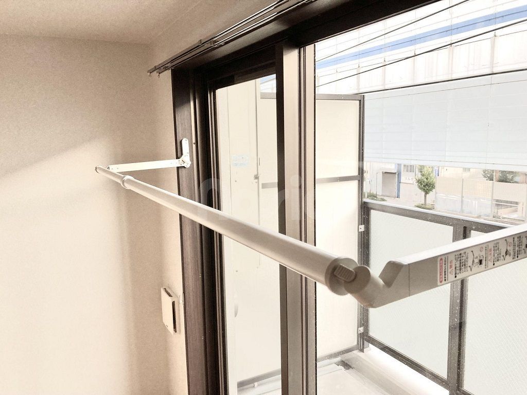 その他設備　室内物干し器