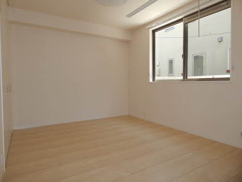 その他部屋・スペース　南側洋室♪