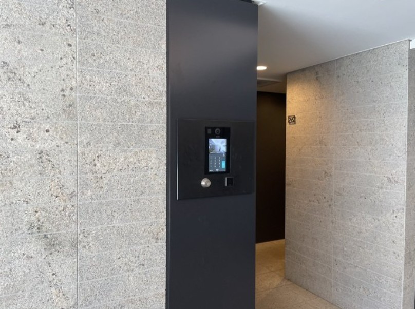 セキュリティ　安心のモニター付きオートロック♪