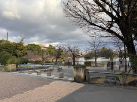 公園　万代池公園（公園）まで444m