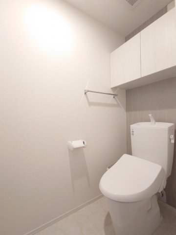 トイレ　イメージ写真・302号の写真