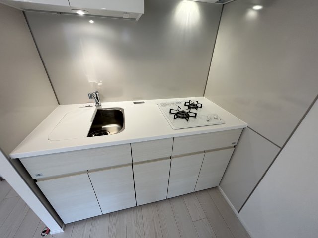 キッチン　写真は同タイプ住居です。