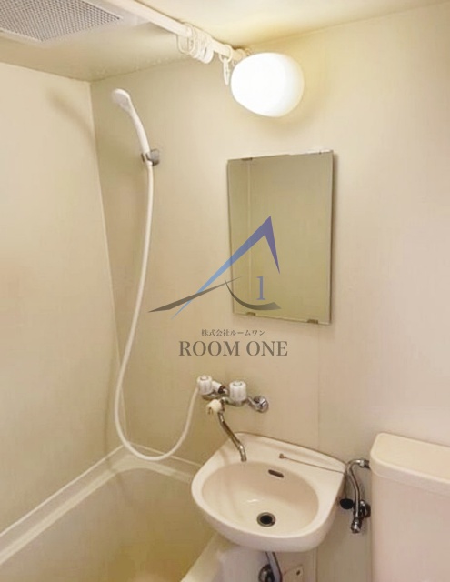 バス・シャワールーム　お風呂です。