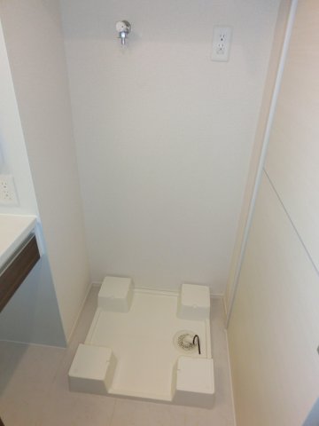 その他設備　ヴィラージュ横濱　室内洗濯機置場