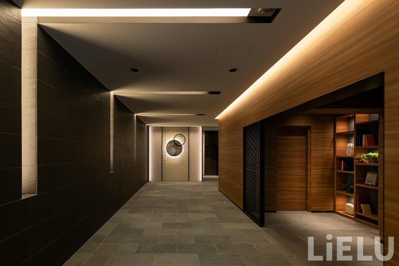 エントランス　同シリーズ物件のモデルルームになります※現況優先