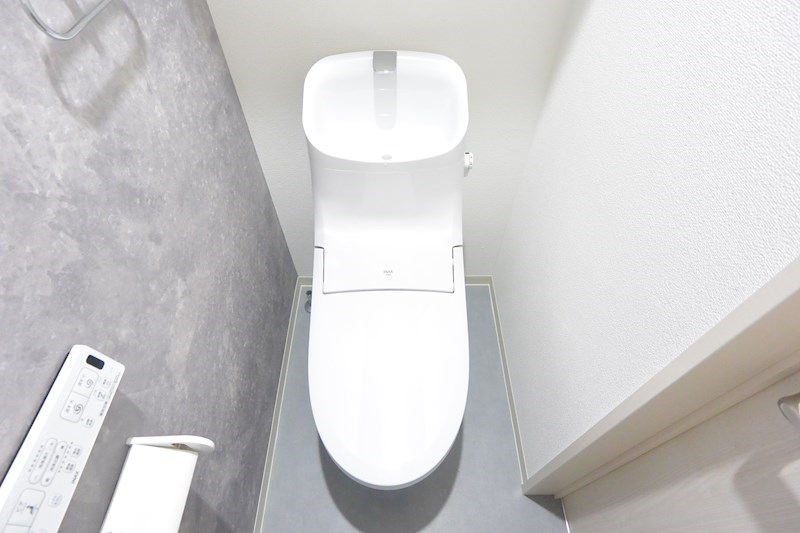 トイレ　トイレ