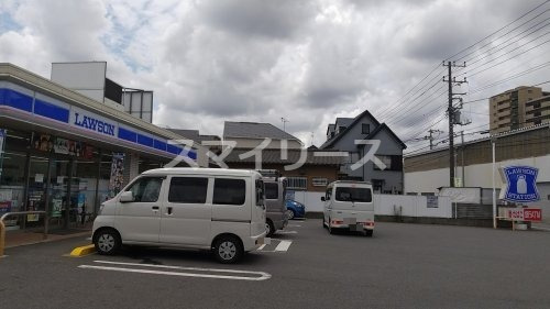 コンビニ　ローソン 柏高田店（コンビニ）まで171m