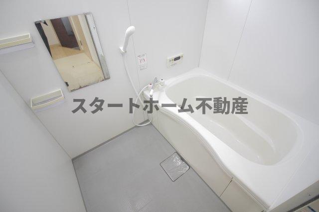 バス・シャワールーム　きれいなお風呂です