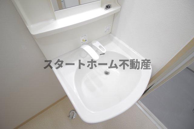 洗面設備　広い洗面スペース