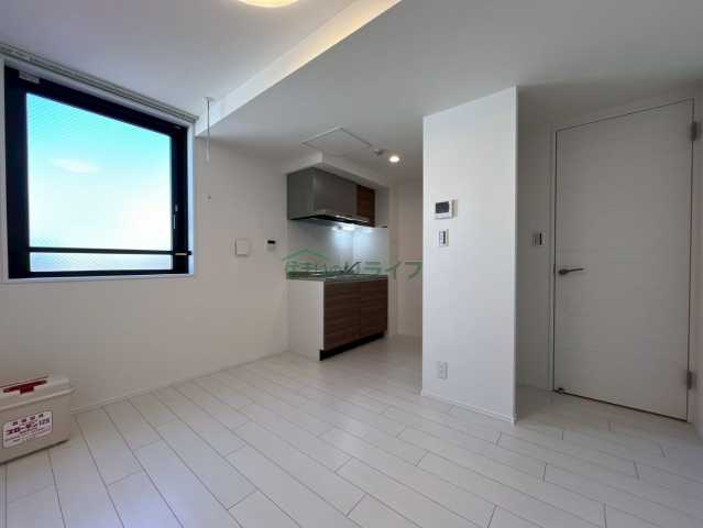 居室・リビング　※参考写真です。同じ間取りの別部屋になります。