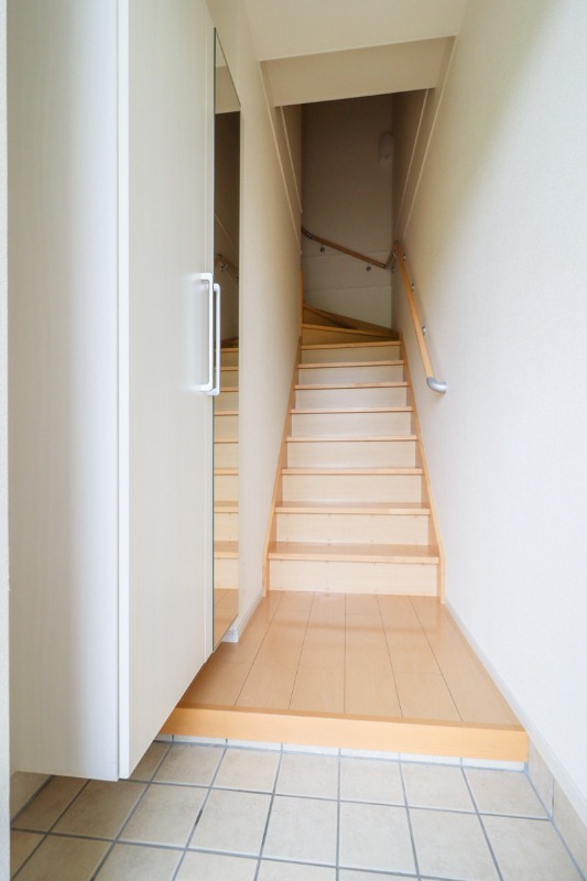 玄関　図面と現状に相違がある場合には現状を優先