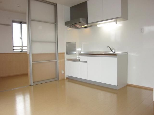 居室・リビング　帆ｓい洋室8帖☆