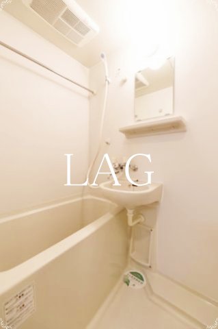 バス・シャワールーム　お風呂です。