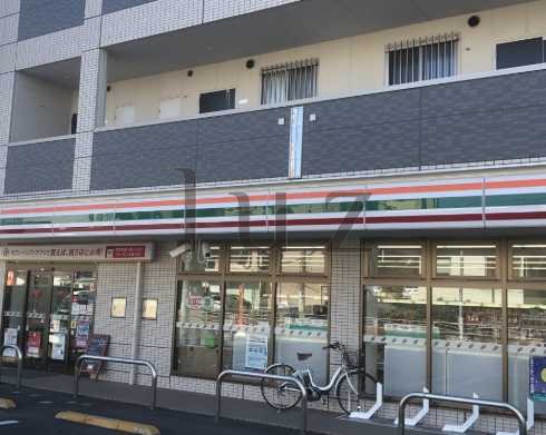 コンビニ　セブンイレブン 横浜鶴ヶ峰本町南店（コンビニ）まで330m