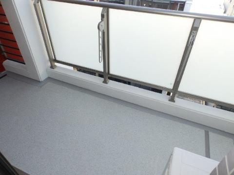 バルコニー　ベランダ
