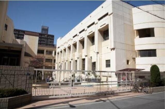 小学校　大阪市立中央小学校（小学校）まで993m