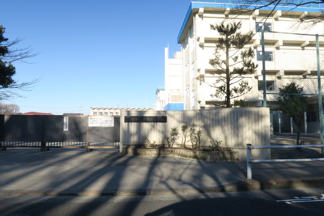 小学校　羽村市立小作台小学校（小学校）まで130m