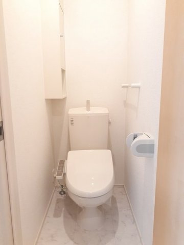 トイレ　シンプルで使いやすいトイレです