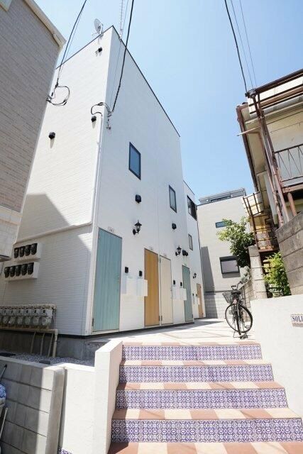 建物外観　外観は落ち着いています