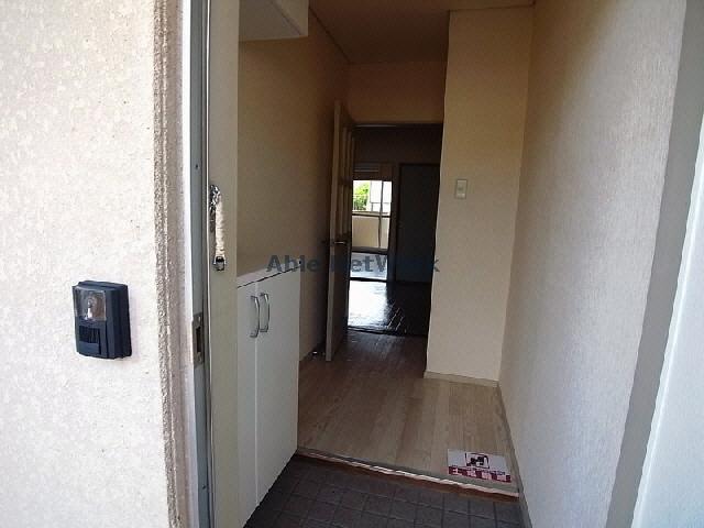 玄関　※別部屋写真参照