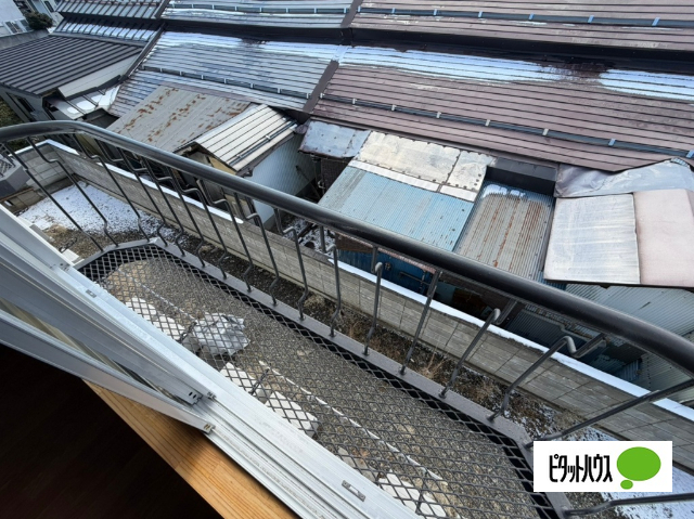 バルコニー　フラワーボックス