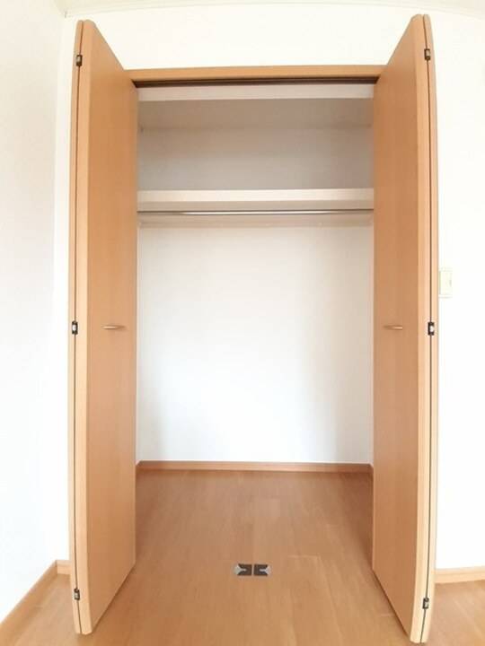 収納　クローゼット