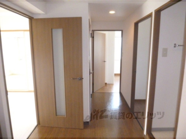 その他部屋・スペース　廊下