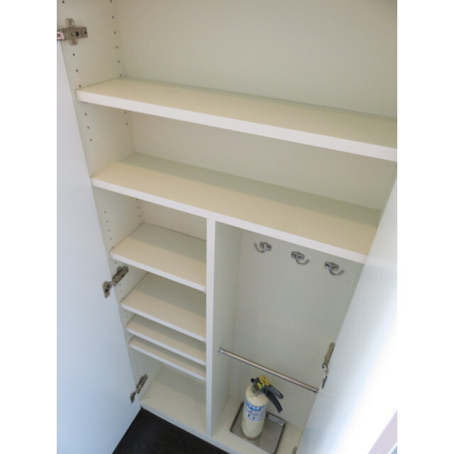 収納　きれいな内装です