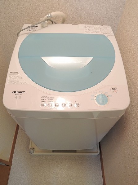 洗面設備　全自動洗濯機付き