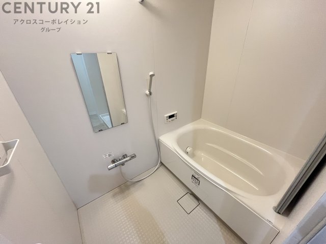 バス・シャワールーム　人気のバストイレセパレートタイプの浴室です！