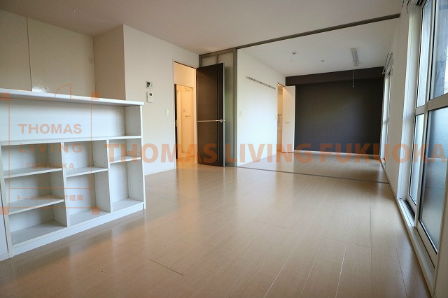 居室・リビング　※同型参考写真