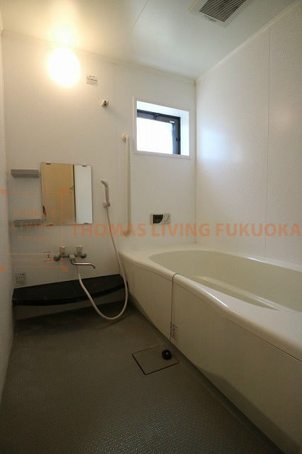 バス・シャワールーム　※同型参考写真