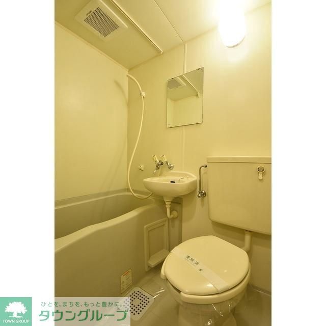 バス・シャワールーム