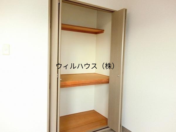 収納　洋室収納！