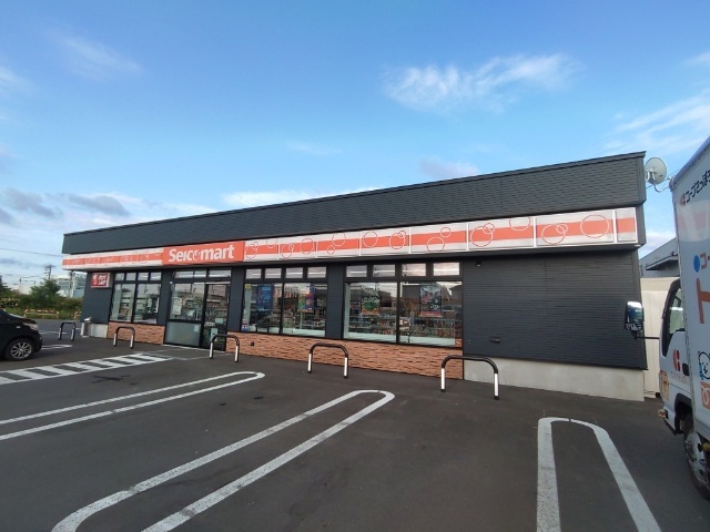 コンビニ　セイコーマート北斗４丁目店（コンビニ）まで416m