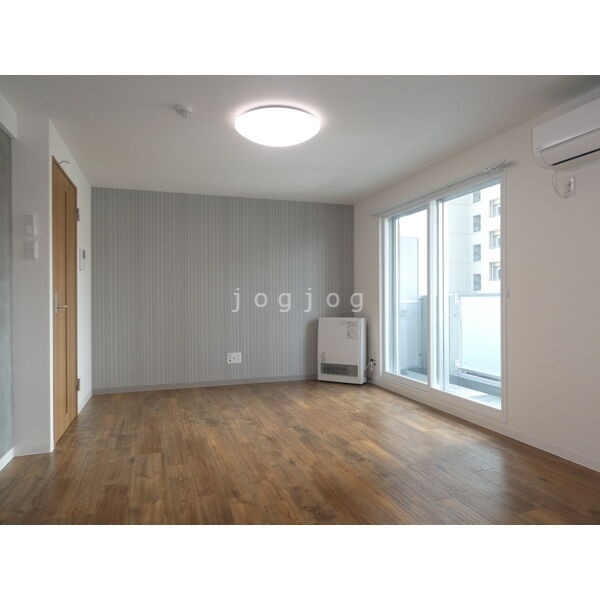 居室・リビング　同号室タイプ写真